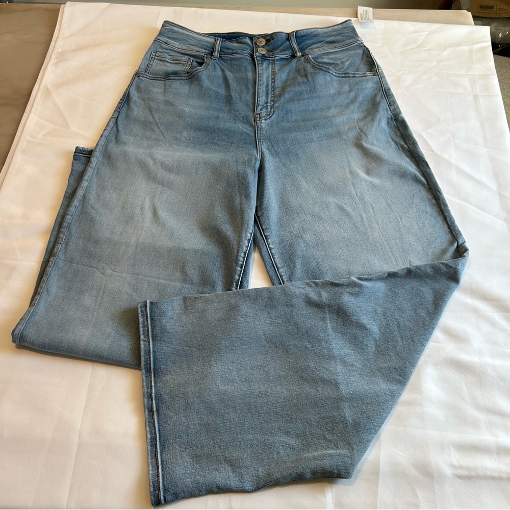 NWT POTADY Women's Wide Leg High Rise Jeans Light Blue Size 14 R